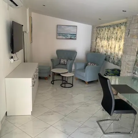 Alsia Apartament *