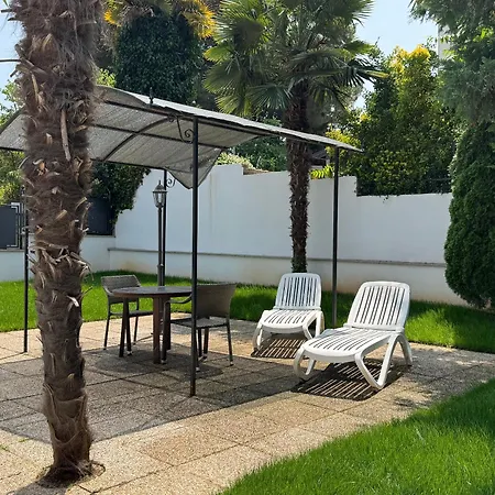 Alsia Apartament *